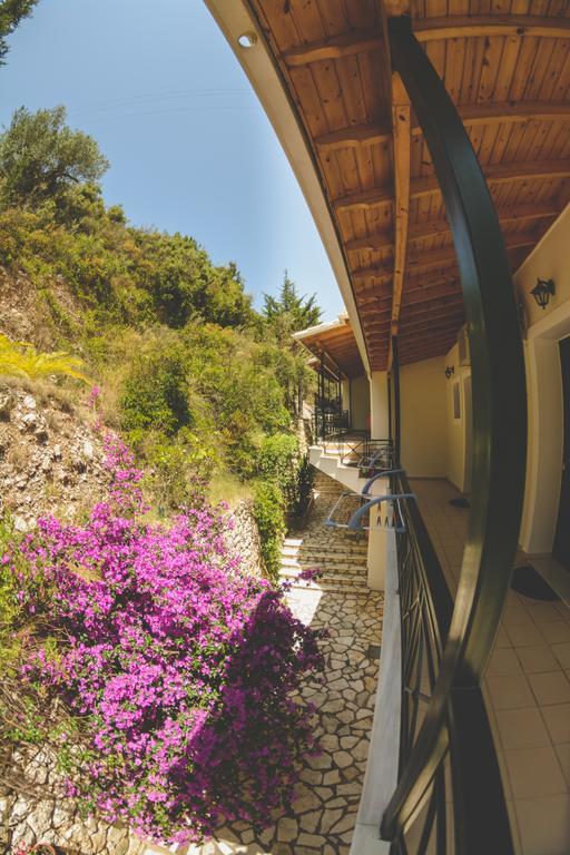Althea Studios Lefkada Áyios Nikítas 객실 사진