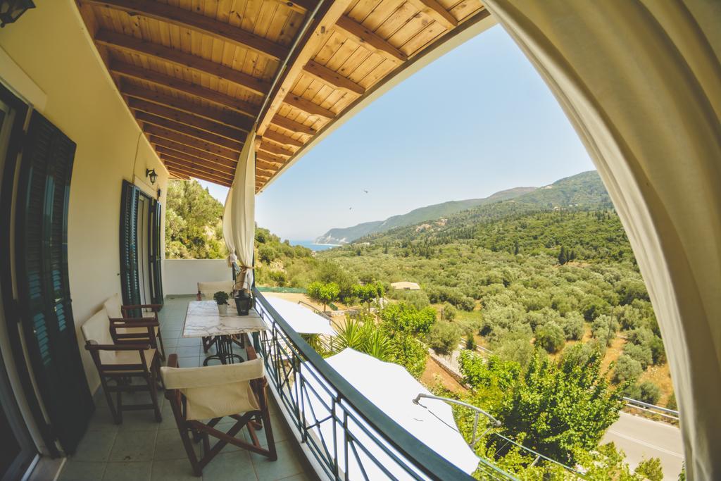 Althea Studios Lefkada Áyios Nikítas 객실 사진